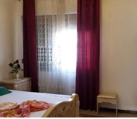 דורס Port Side Rooms מראה חיצוני תמונה