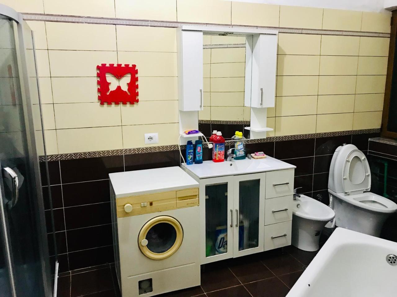 דורס Port Side Rooms מראה חיצוני תמונה