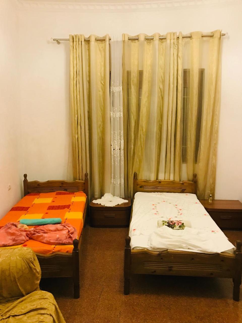 דורס Port Side Rooms מראה חיצוני תמונה
